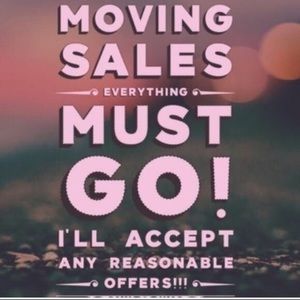 ♥️BUNDLE & MAKE OFFERS♥️